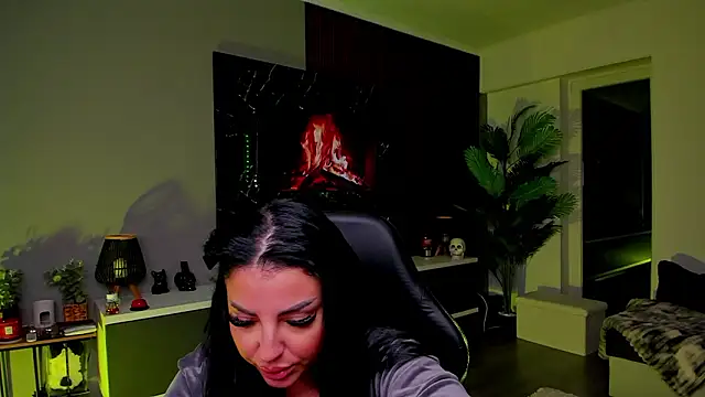 anemarieejolie online show from February 2026 06:59:02 PM