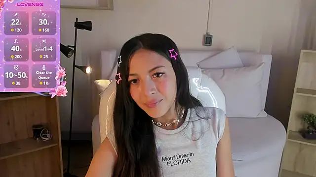 Snapshot of Meelanny_ds chatting on January 2025 04:30:02 AM Meelanny ds online show from January 2025 04:30:02 AM