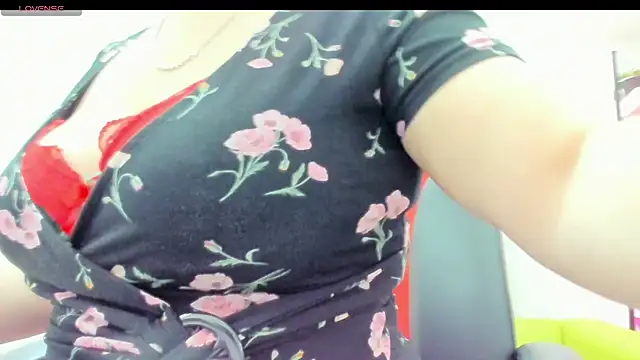 Snapshot of Dolorys chatting on December 2024 06:35:01 AM Dolorys online show from December 2024 06:35:01 AM