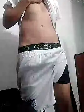 Snapshot of Fexdram_ chatting on December 2024 04:53:01 AM Fexdram online show from December 2024 04:53:01 AM