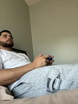 LATINMOBB online show from December 2024 08:51:01 PM