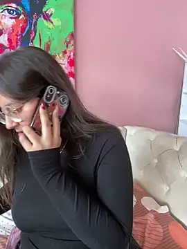 Snapshot of PoliBenett_ chatting on December 2024 08:03:02 PM PoliBenett  online show from December 2024 08:03:02 PM