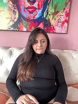 Snapshot of PoliBenett_ chatting on December 2024 08:38:02 PM PoliBenett  online show from December 2024 08:38:02 PM