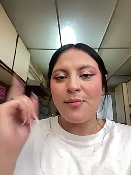 Snapshot of PoliBenett_ chatting on February 2025 09:11:02 PM PoliBenett  online show from February 2025 09:11:02 PM