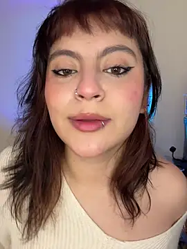 Snapshot of PoliBenett_ chatting on September 2025 01:24:02 PM PoliBenett  online show from September 2025 01:24:02 PM