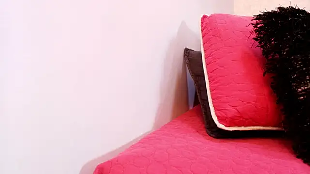 Amy wats0n online show from September 2025 07:05:01 PM