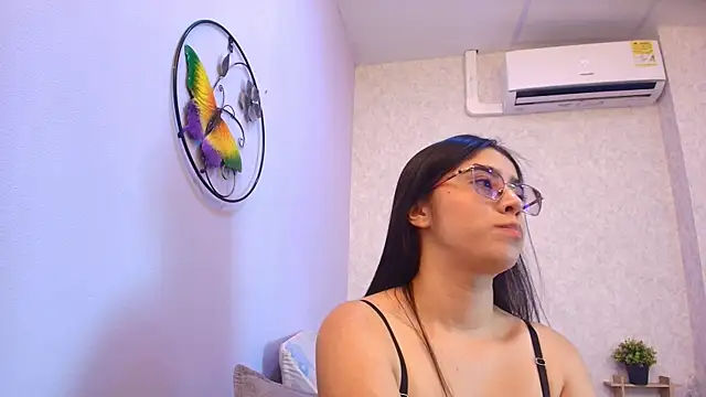 Amy wats0n online show from January 2026 07:07:02 PM