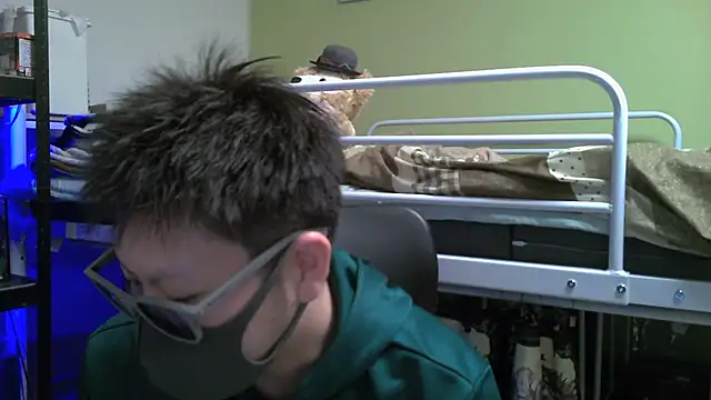 Snapshot of Owl1216 chatting on January 2025 12:56:01 PM Owl1216 online show from January 2025 12:56:01 PM