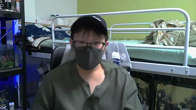 Snapshot of Owl1216 chatting on March 2025 12:22:02 PM Owl1216 online show from March 2025 12:22:02 PM