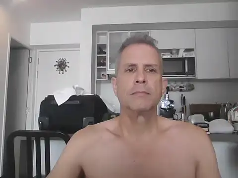 Diegoperrote682661 online show from October 2025 04:09:01 PM