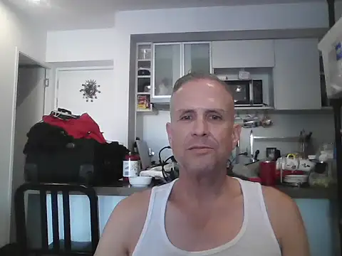 Snapshot of Diegoperrote682661 chatting on April 2026 10:18:01 PM Diegoperrote682661 online show from April 2026 10:18:01 PM