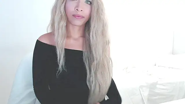 Snapshot of liadivina chatting on December 2025 04:11:02 AM liadivina online show from December 2025 04:11:02 AM