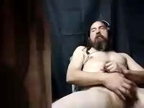 Snapshot of linksjack1010 chatting on February 2025 05:05:02 PM linksjack1010 online show from February 2025 05:05:02 PM