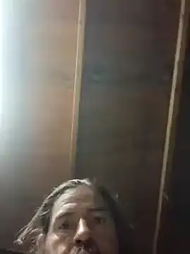 Snapshot of linksjack1010 chatting on February 2025 12:30:01 AM linksjack1010 online show from February 2025 12:30:01 AM