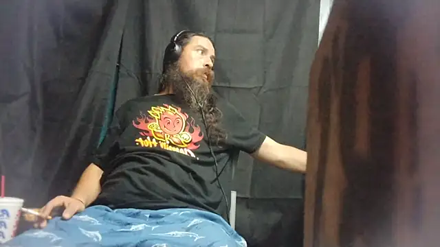 Snapshot of linksjack1010 chatting on February 2025 02:55:02 PM linksjack1010 online show from February 2025 02:55:02 PM