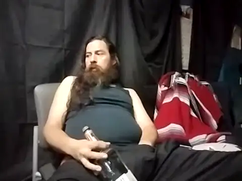 Snapshot of linksjack1010 chatting on February 2025 07:24:02 AM linksjack1010 online show from February 2025 07:24:02 AM