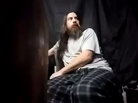 Snapshot of linksjack1010 chatting on February 2025 06:15:02 PM linksjack1010 online show from February 2025 06:15:02 PM