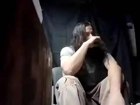 Snapshot of linksjack1010 chatting on February 2025 05:52:01 AM linksjack1010 online show from February 2025 05:52:01 AM