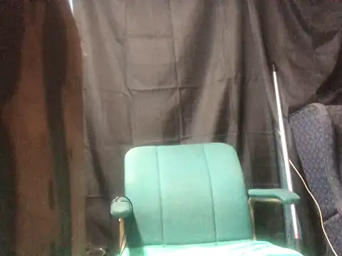 Snapshot of linksjack1010 chatting on March 2025 05:05:02 PM linksjack1010 online show from March 2025 05:05:02 PM