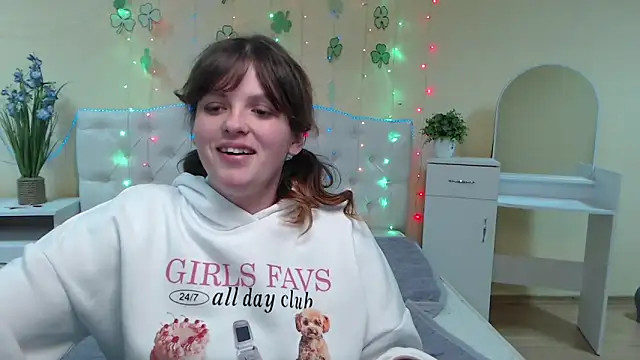 StaceyLex online show from March 2025 09:38:02 AM