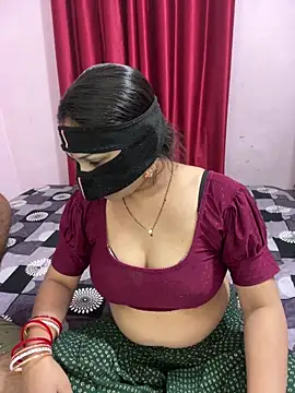 Snapshot of mickey_love chatting on April 2026 04:56:01 AM mickey love online show from April 2026 04:56:01 AM