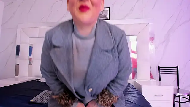 MeryLands online show from September 2025 12:07:01 PM