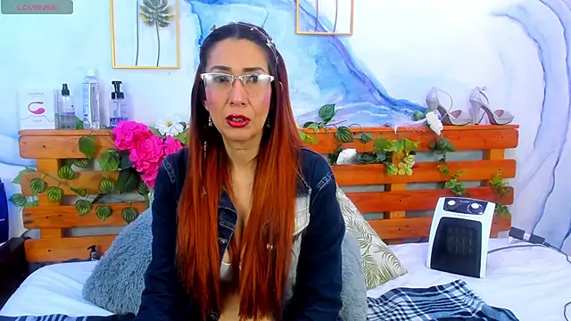 Perla Franco online show from March 2025 05:11:02 AM