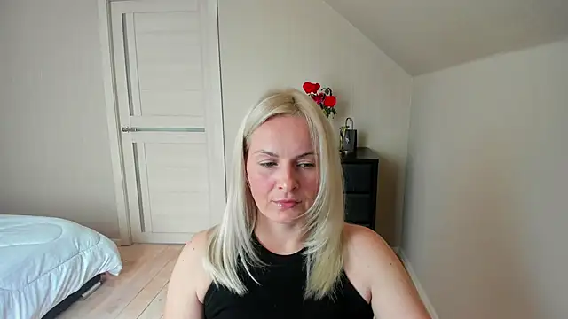 Snapshot of Alicee_Gracee chatting on October 2025 08:02:02 AM Alicee Gracee online show from October 2025 08:02:02 AM