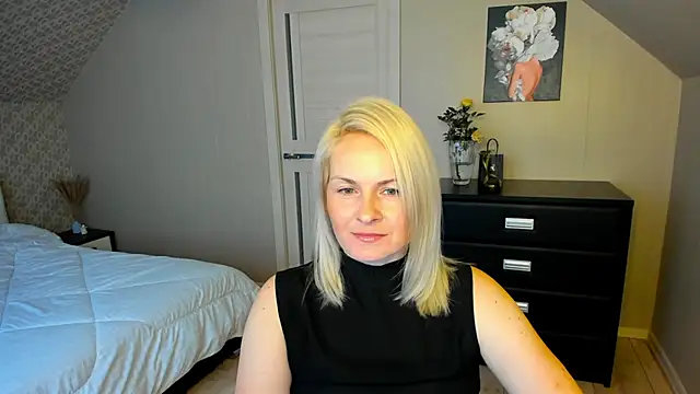 Snapshot of Alicee_Gracee chatting on November 2025 06:23:01 AM Alicee Gracee online show from November 2025 06:23:01 AM