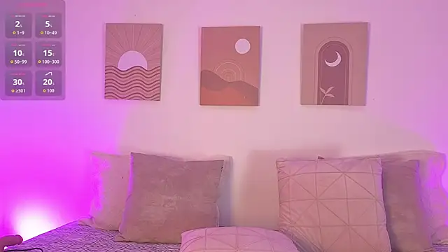 Snapshot of Mia_Heartt chatting on December 2025 01:40:02 PM Mia Heartt online show from December 2025 01:40:02 PM