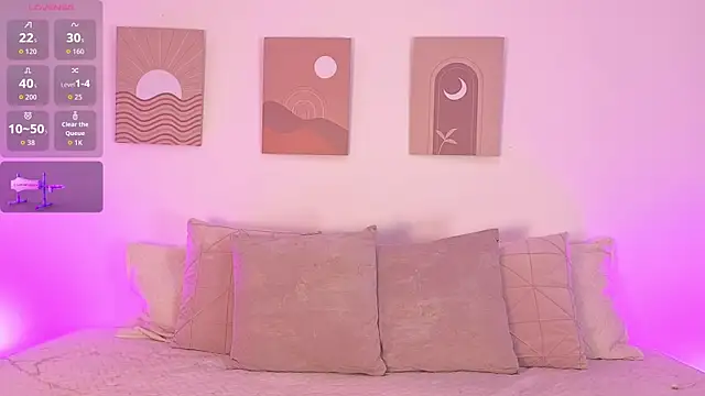 Snapshot of Mia_Heartt chatting on January 2026 06:10:01 PM Mia Heartt online show from January 2026 06:10:01 PM