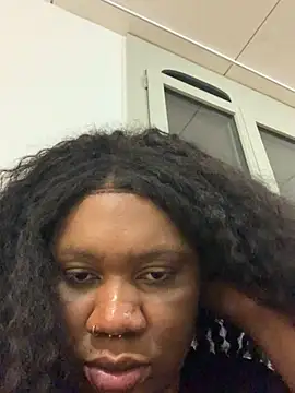 bonbonaumiel online show from December 2024 07:23:01 PM