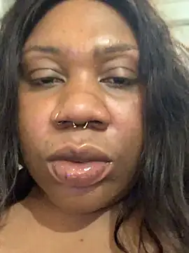 bonbonaumiel online show from December 2024 08:27:02 PM