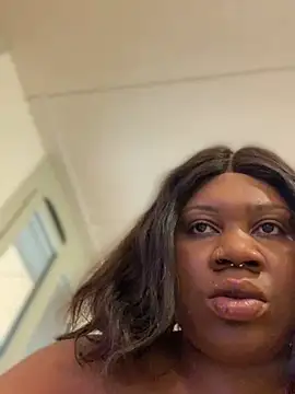 bonbonaumiel online show from December 2024 01:32:02 PM