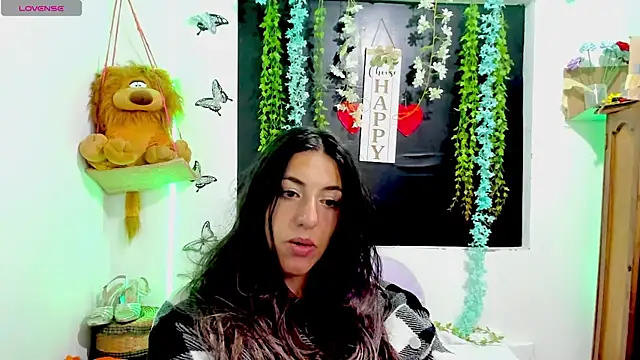 Snapshot of queen-natty chatting on July 2026 03:44:02 AM queen-natty online show from July 2026 03:44:02 AM
