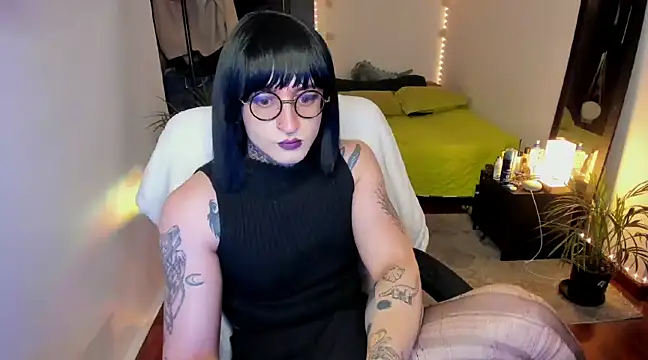 ShiiraVelkor online show from February 2025 10:16:02 AM