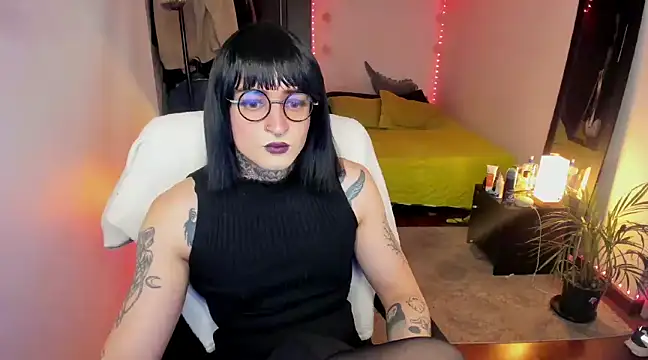 ShiiraVelkor online show from February 2025 10:15:02 AM