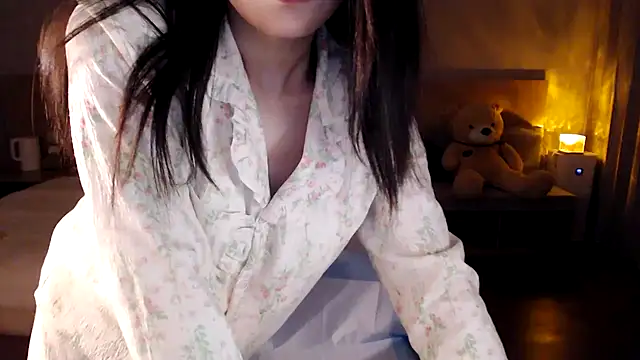 Lucky-baby online show from December 2024 05:37:01 PM