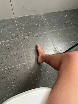 Snapshot of Rahulroy96 chatting on February 2026 04:28:02 AM Rahulroy96 online show from February 2026 04:28:02 AM