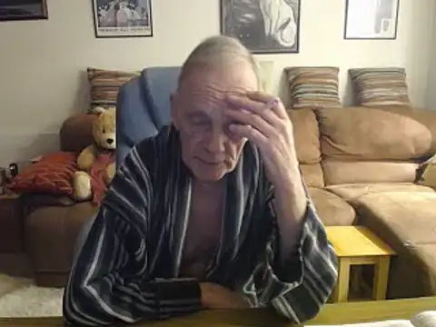 Snapshot of Ferret7777 chatting on April 2026 11:33:02 PM Ferret7777 online show from April 2026 11:33:02 PM