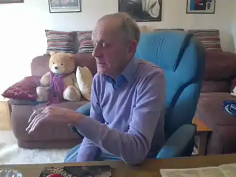 Snapshot of Ferret7777 chatting on April 2026 04:23:01 PM Ferret7777 online show from April 2026 04:23:01 PM