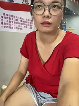 Snapshot of Bella0815 chatting on September 2025 06:56:02 AM Bella0815 online show from September 2025 06:56:02 AM