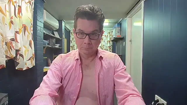 Snapshot of tilobinder chatting on November 2025 03:12:01 PM tilobinder online show from November 2025 03:12:01 PM