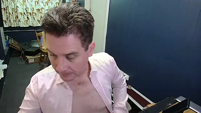 tilobinder online show from April 2026 01:49:01 PM