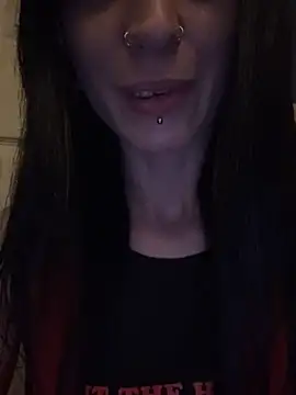 MissMidnightUK online show from May 2026 12:07:01 AM