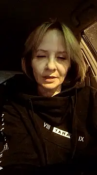 Snapshot of Milen_Milf chatting on December 2024 11:40:01 PM Milen Milf online show from December 2024 11:40:01 PM
