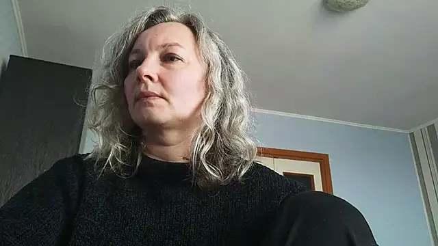 EdithManning online show from May 2026 05:14:01 AM