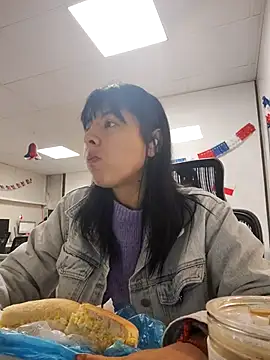 maria lasexy online show from September 2025 12:06:01 PM