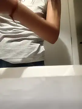 Snapshot of maria_lasexy chatting on April 2026 12:19:01 AM maria lasexy online show from April 2026 12:19:01 AM