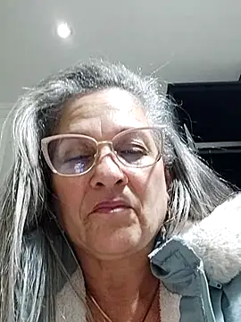 Snapshot of miisevvie_ chatting on February 2025 08:39:01 AM miisevvie online show from February 2025 08:39:01 AM